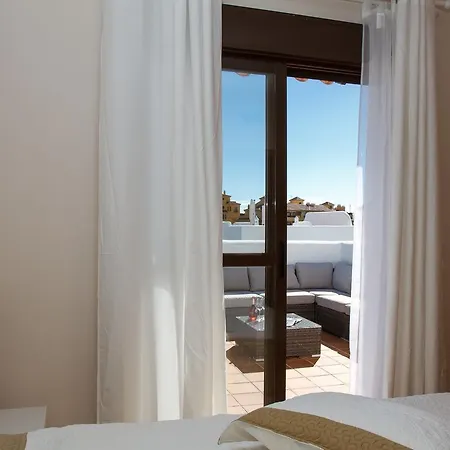 Golf Hills Apartamento